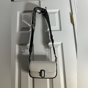 Marc Jacob’s Crossbody Purse